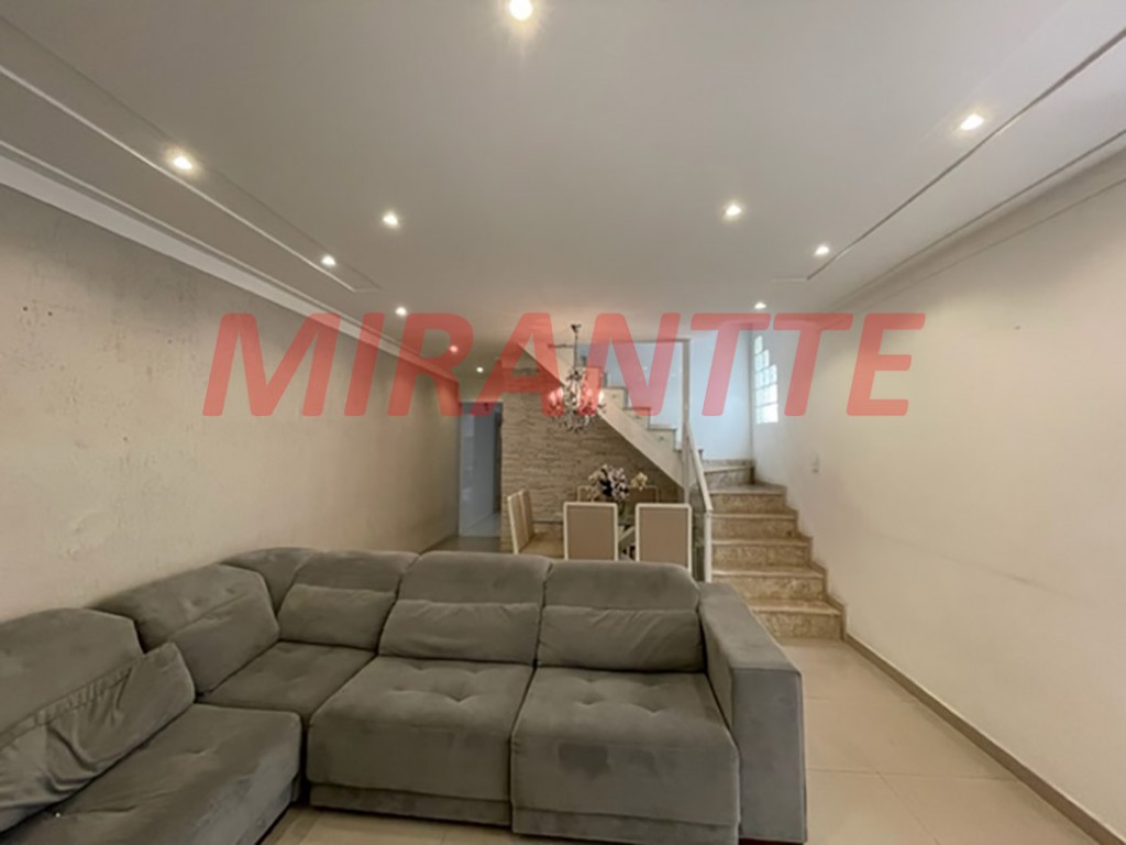 Sobrado de 314m² com 3 quartos em Vila Gustavo
