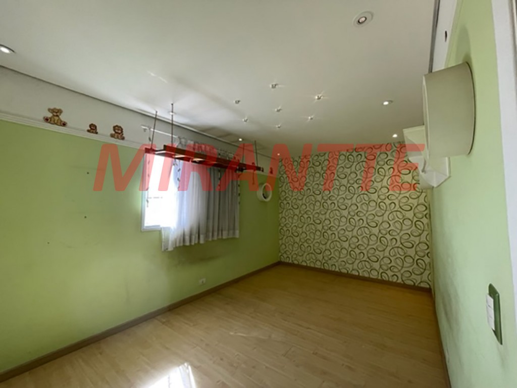 Sobrado de 314m² com 3 quartos em Vila Gustavo