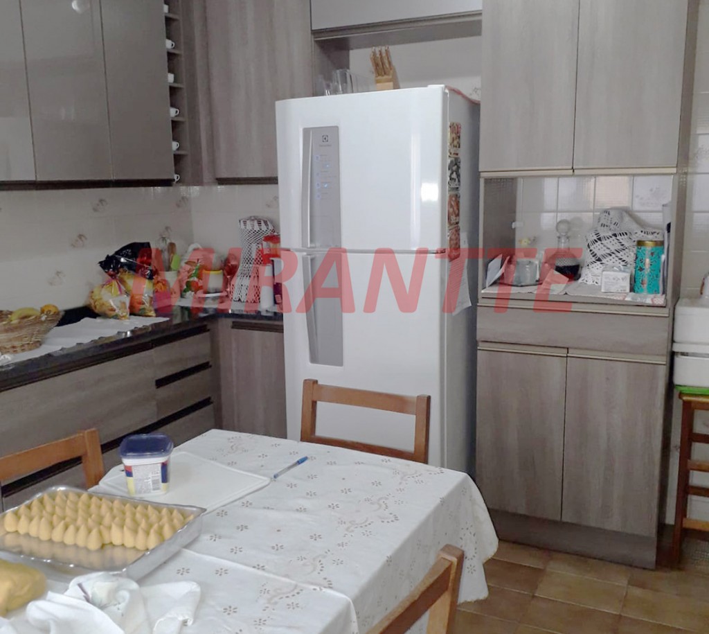 Casa terrea de 200m² com 2 quartos em Parque Vitória