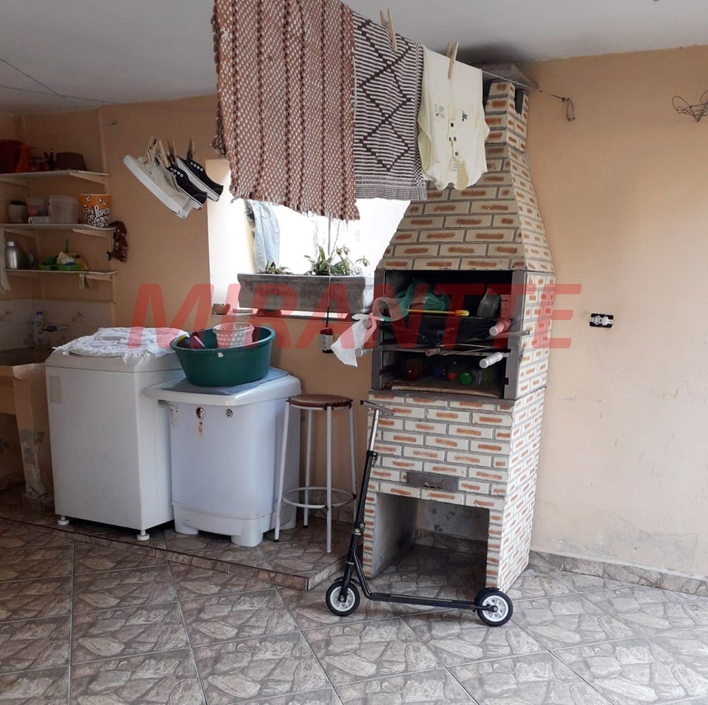 Casa terrea de 200m² com 2 quartos em Parque Vitória