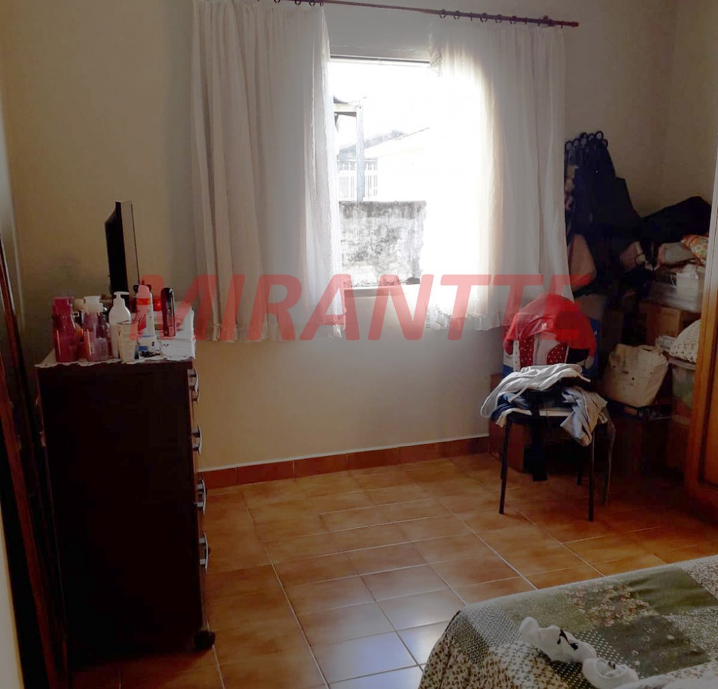 Casa terrea de 200m² com 2 quartos em Parque Vitória