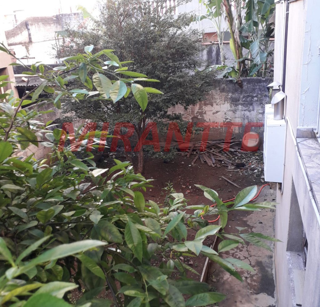 Casa terrea de 200m² com 2 quartos em Parque Vitória