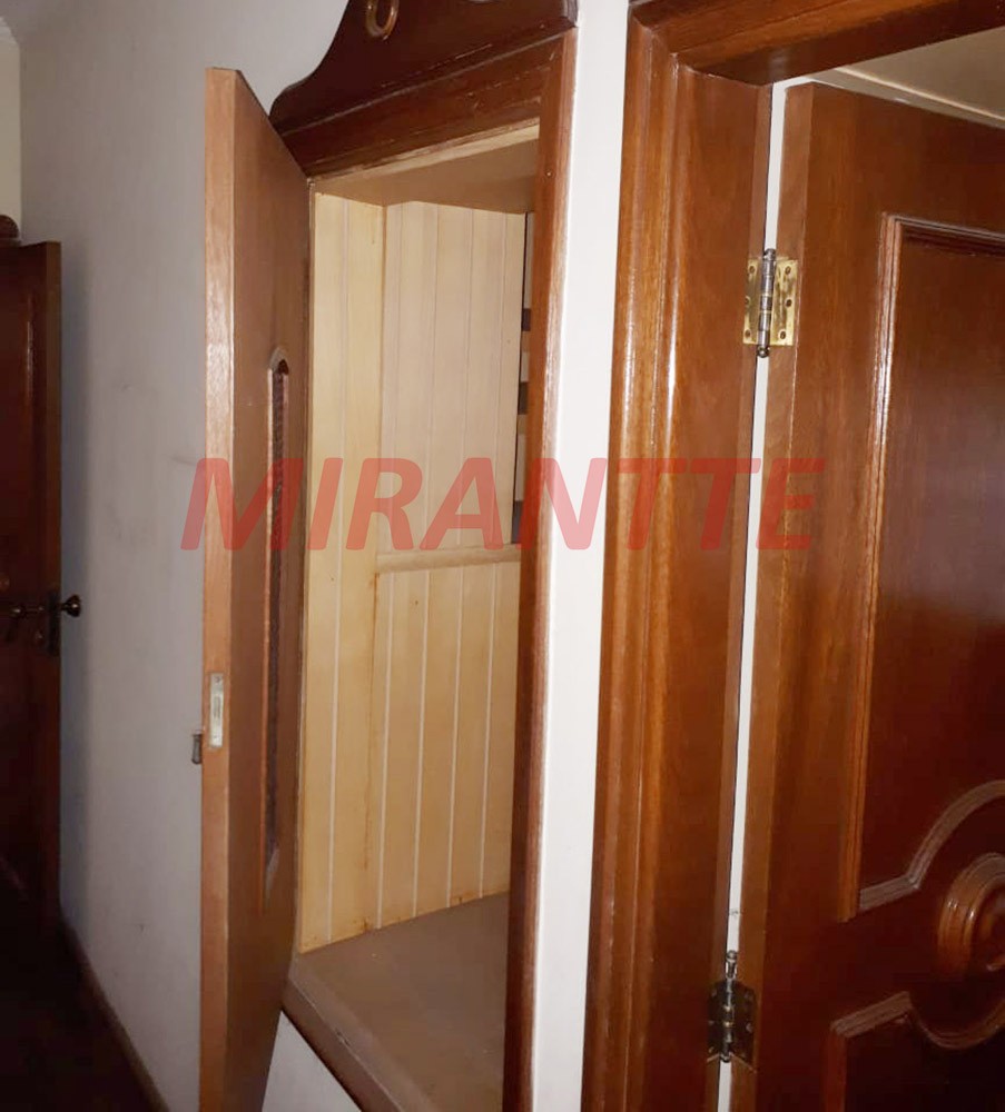 Casa terrea de 600m² com 6 quartos em Vila Rosália