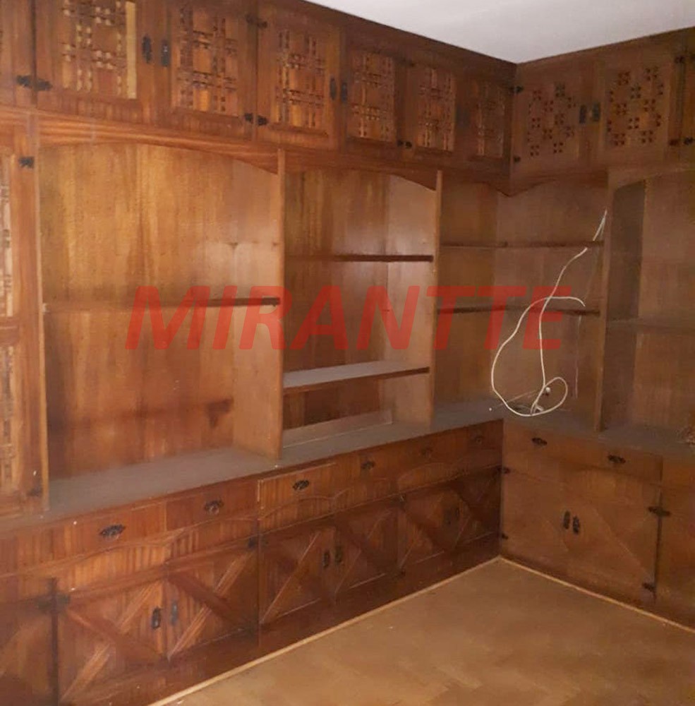 Casa terrea de 600m² com 6 quartos em Vila Rosália