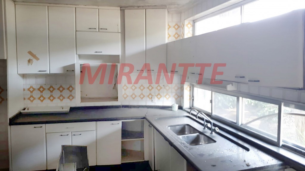 Casa terrea de 600m² com 6 quartos em Vila Rosália
