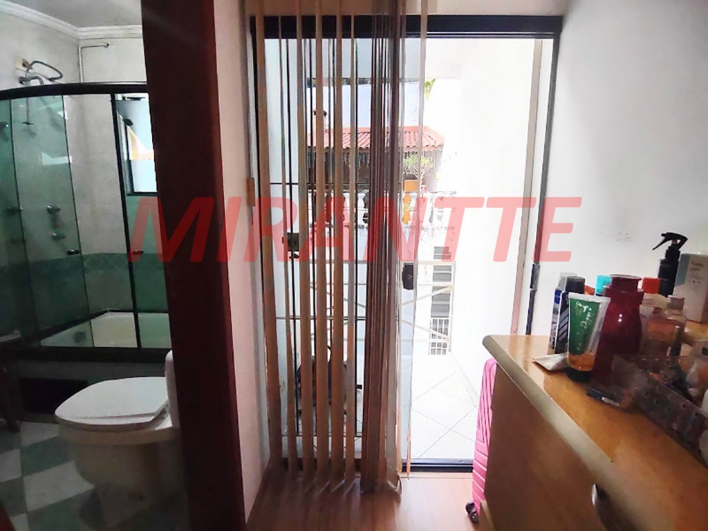 Sobrado de 195m² com 3 quartos em Santa Terezinha