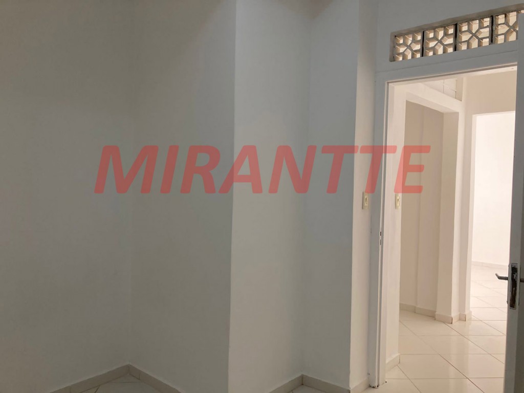 Apartamento de 54m² com 2 quartos em Água Fria