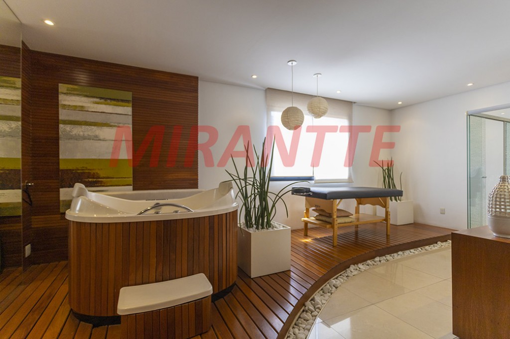 Apartamento de 207m² com 3 quartos em Jardim Panorama