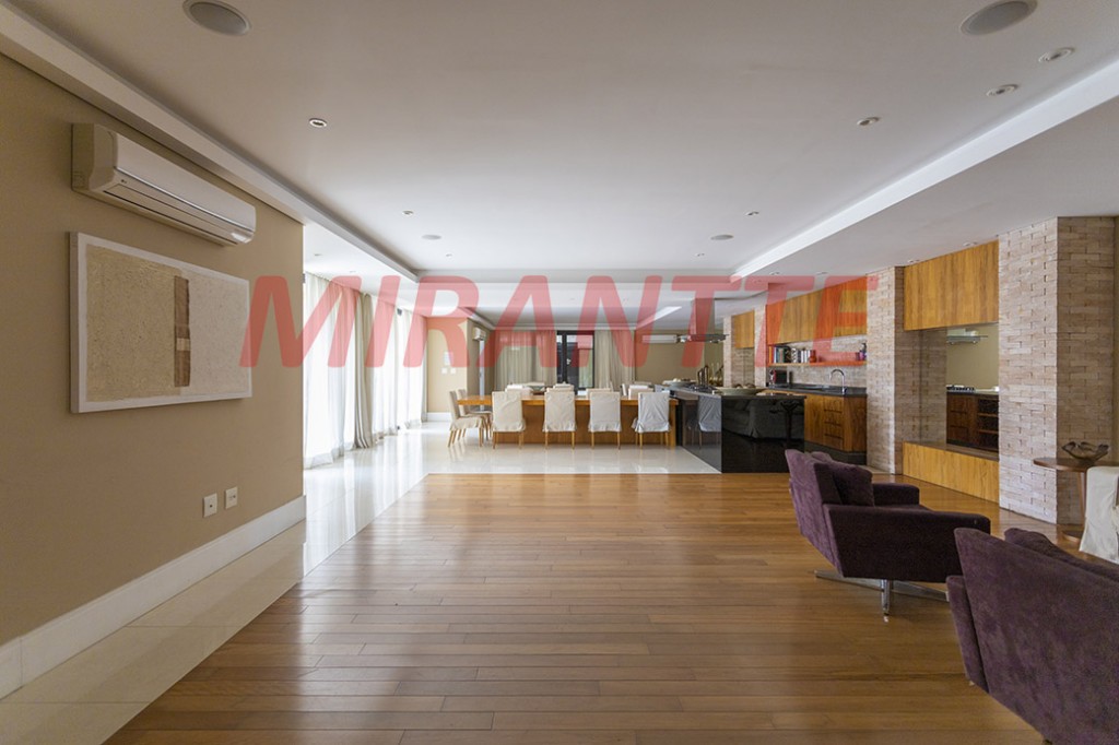 Apartamento de 207m² com 3 quartos em Jardim Panorama