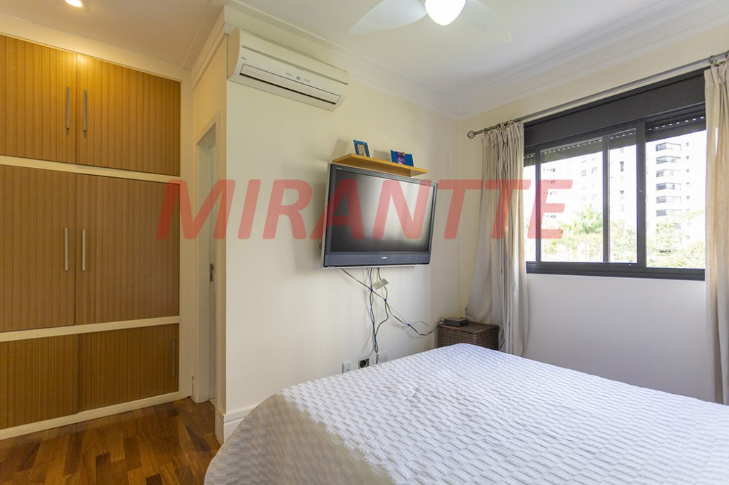 Apartamento de 207m² com 3 quartos em Jardim Panorama
