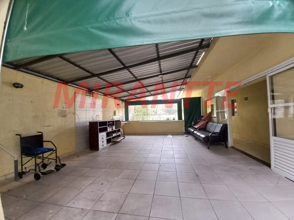 Casa terrea de 380m² com 5 quartos em Tremembe