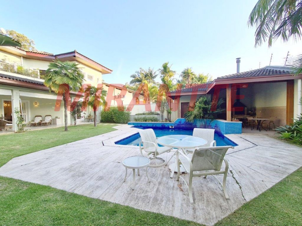 Sobrado de 899m² com 4 quartos em Alto da Boa Vista