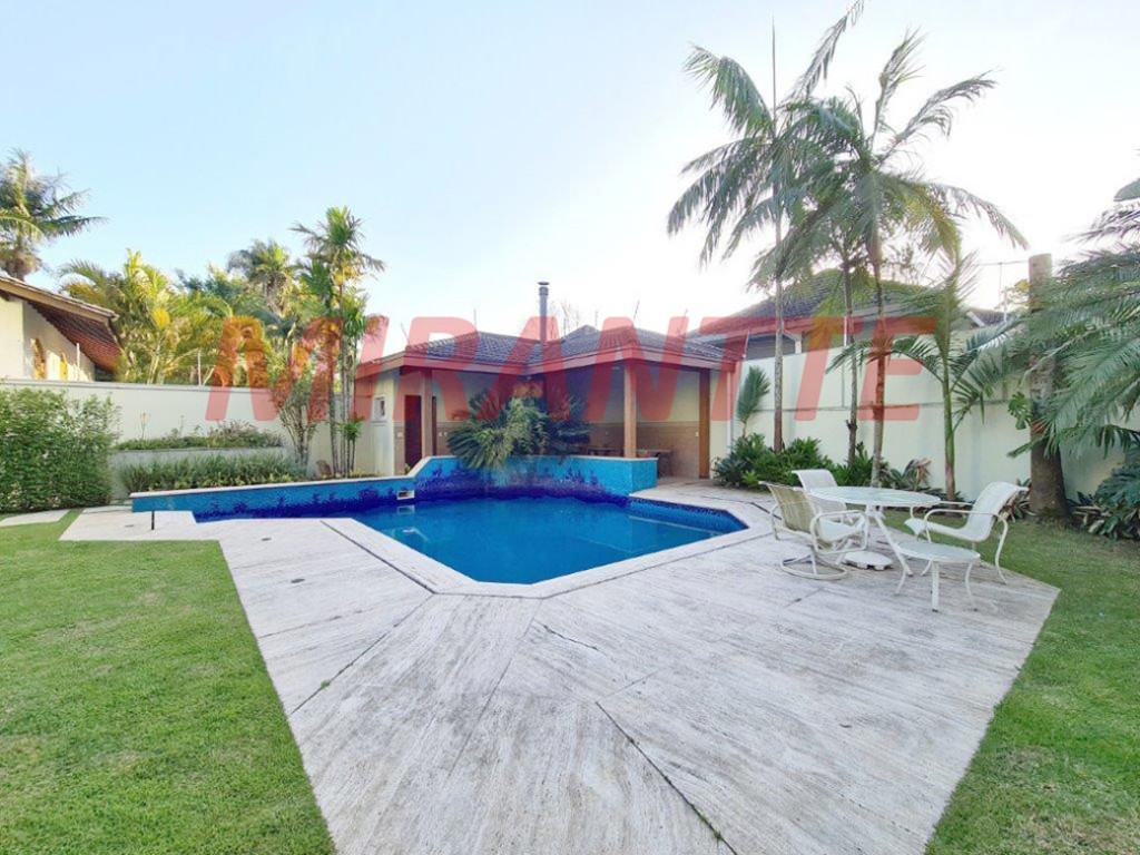 Sobrado de 899m² com 4 quartos em Alto da Boa Vista