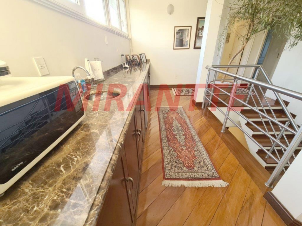 Sobrado de 899m² com 4 quartos em Alto da Boa Vista