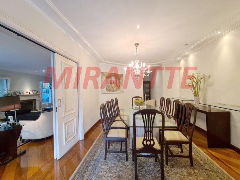 Sobrado de 899m² com 4 quartos em Alto da Boa Vista