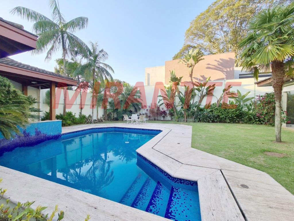 Sobrado de 899m² com 4 quartos em Alto da Boa Vista