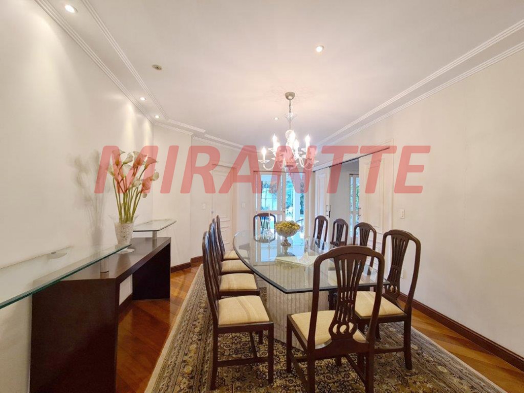 Sobrado de 899m² com 4 quartos em Alto da Boa Vista