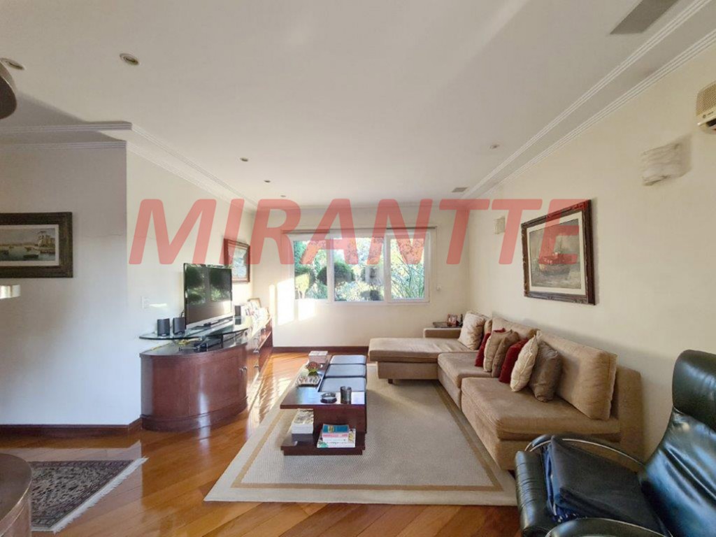 Sobrado de 899m² com 4 quartos em Alto da Boa Vista