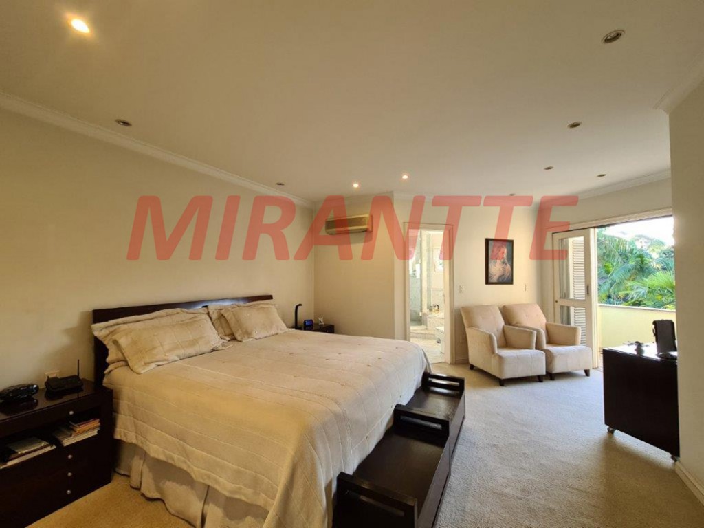 Sobrado de 899m² com 4 quartos em Alto da Boa Vista
