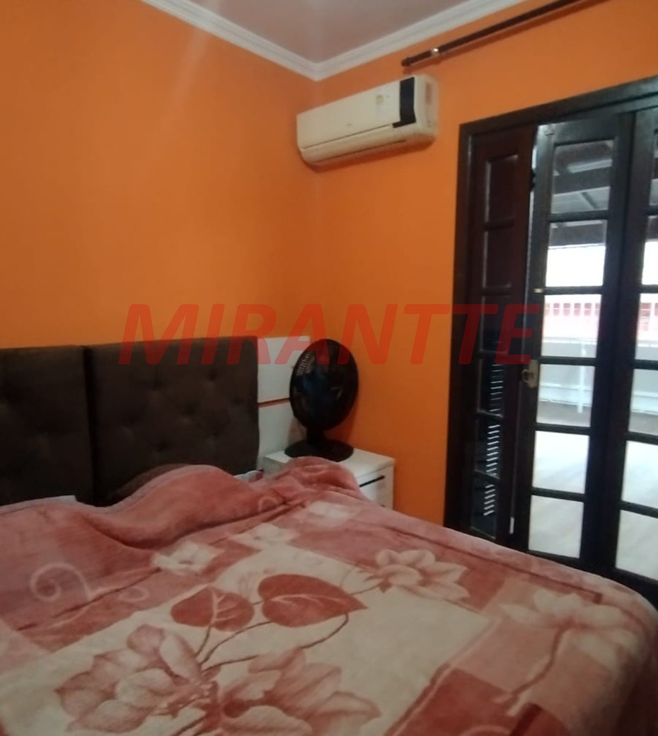 Sobrado de 297m² com 4 quartos em Vila Maria Alta