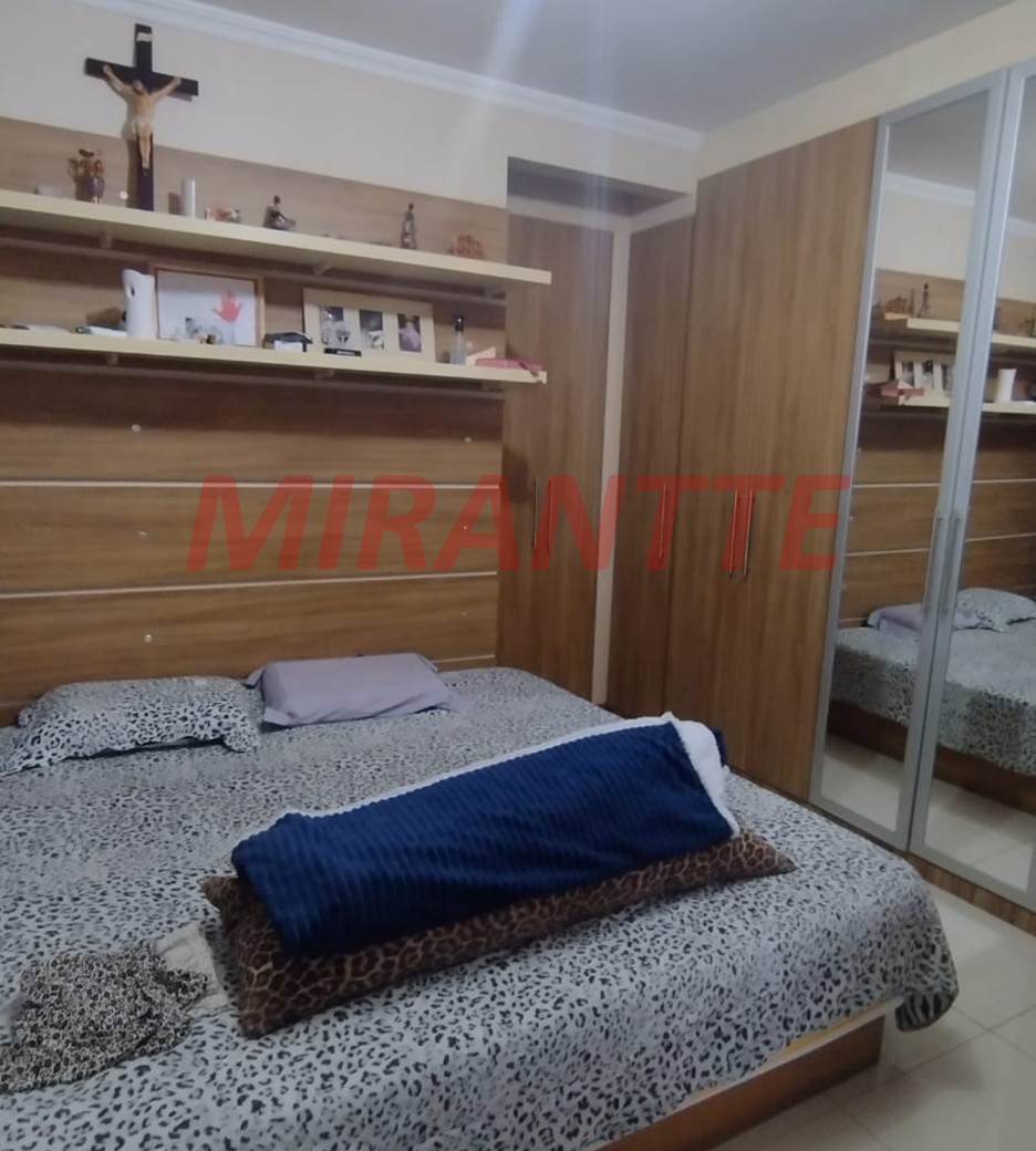 Sobrado de 297m² com 4 quartos em Vila Maria Alta