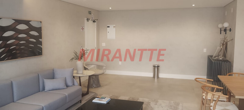 Apartamento de 81m² com 3 quartos em Santana