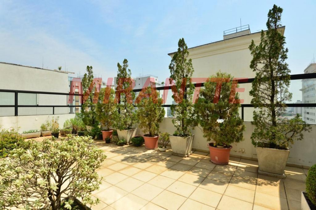 Apartamento de 280m² com 4 quartos em Jardim Europa
