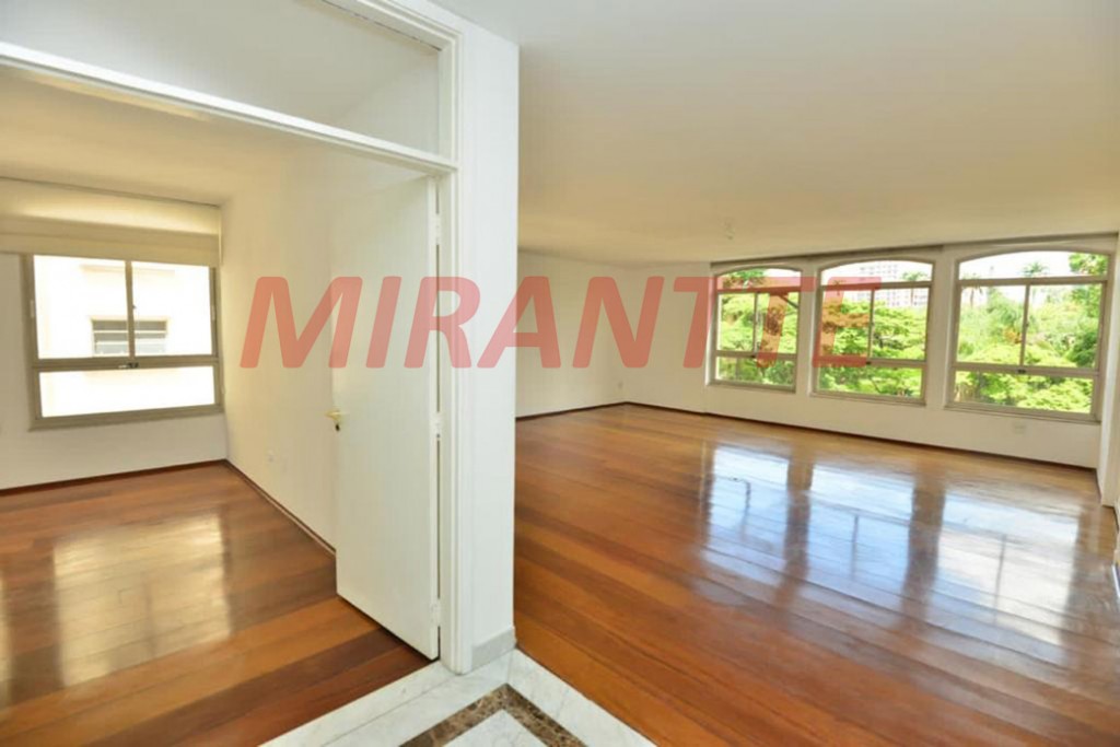 Apartamento de 280m² com 4 quartos em Jardim Europa