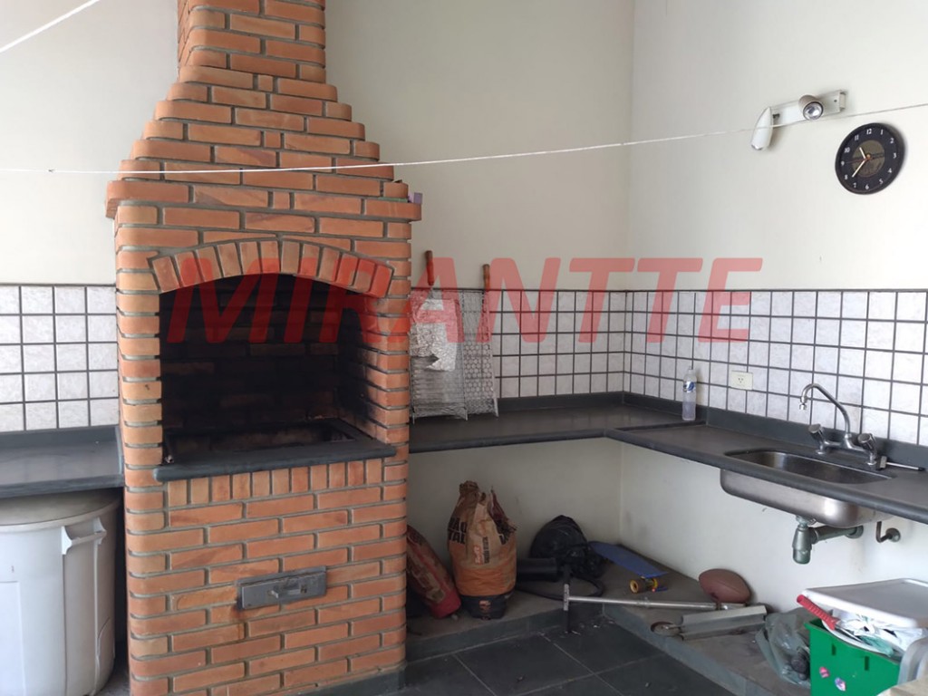 Sobrado de 226m² com 3 quartos em Chácara Santo Antônio