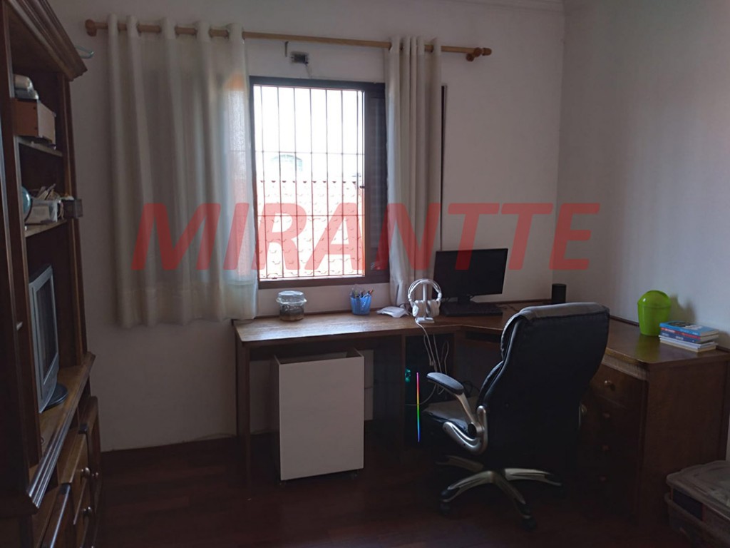 Sobrado de 226m² com 3 quartos em Chácara Santo Antônio