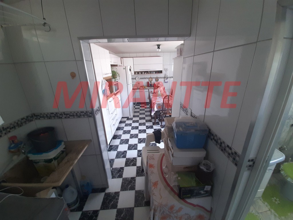 Casa terrea de 200m² com 3 quartos em Quitaúna