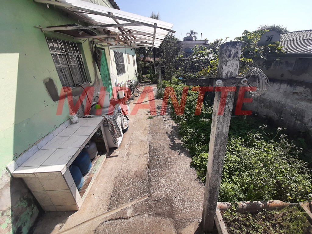 Casa terrea de 200m² com 3 quartos em Quitaúna