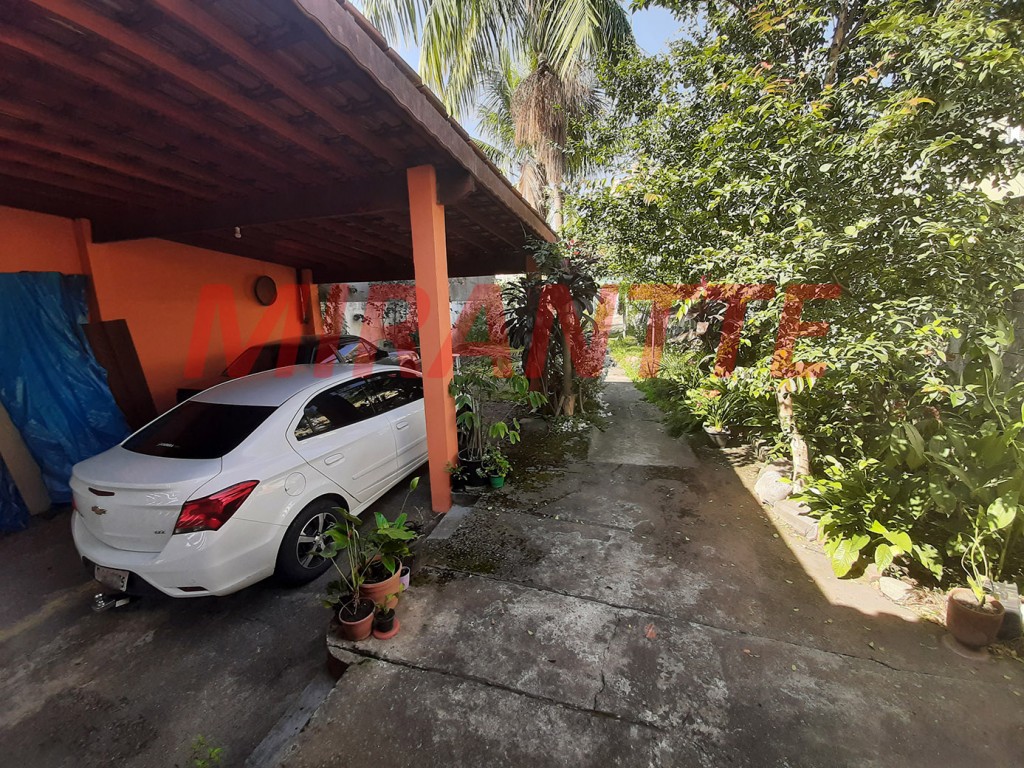 Casa terrea de 200m² com 3 quartos em Quitaúna