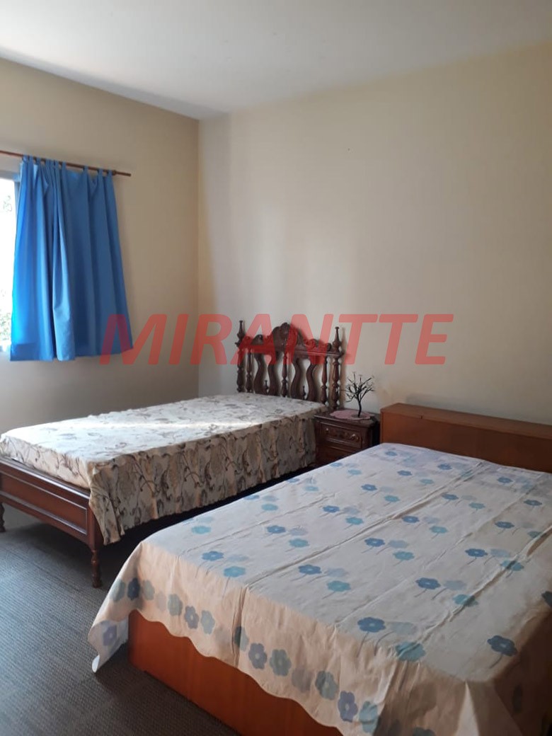 Sobrado de 325m² com 3 quartos em Horto Florestal
