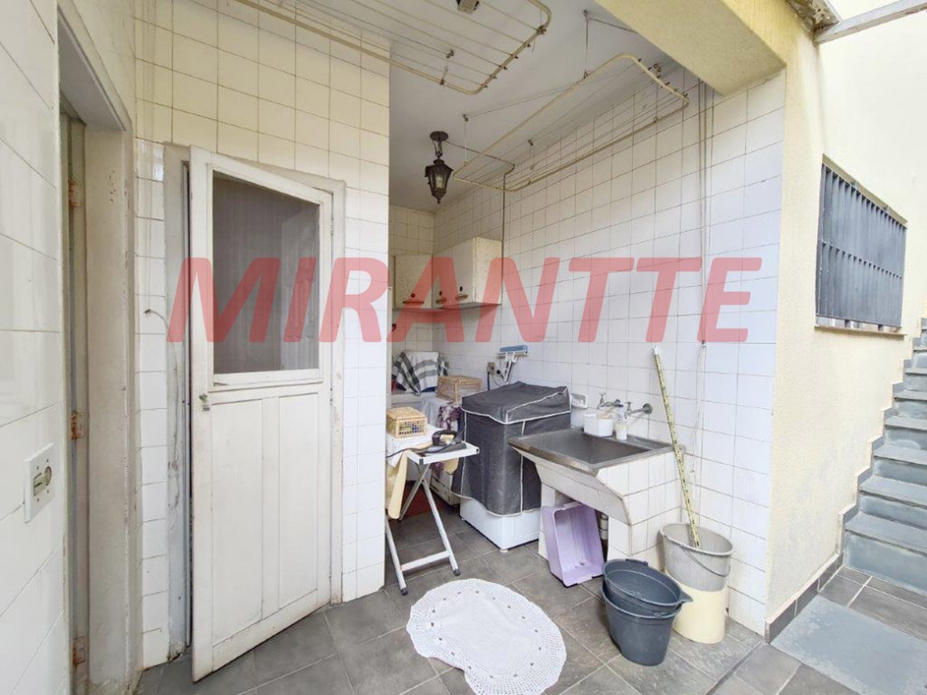 Sobrado de 380m² com 3 quartos em Vila Mascote