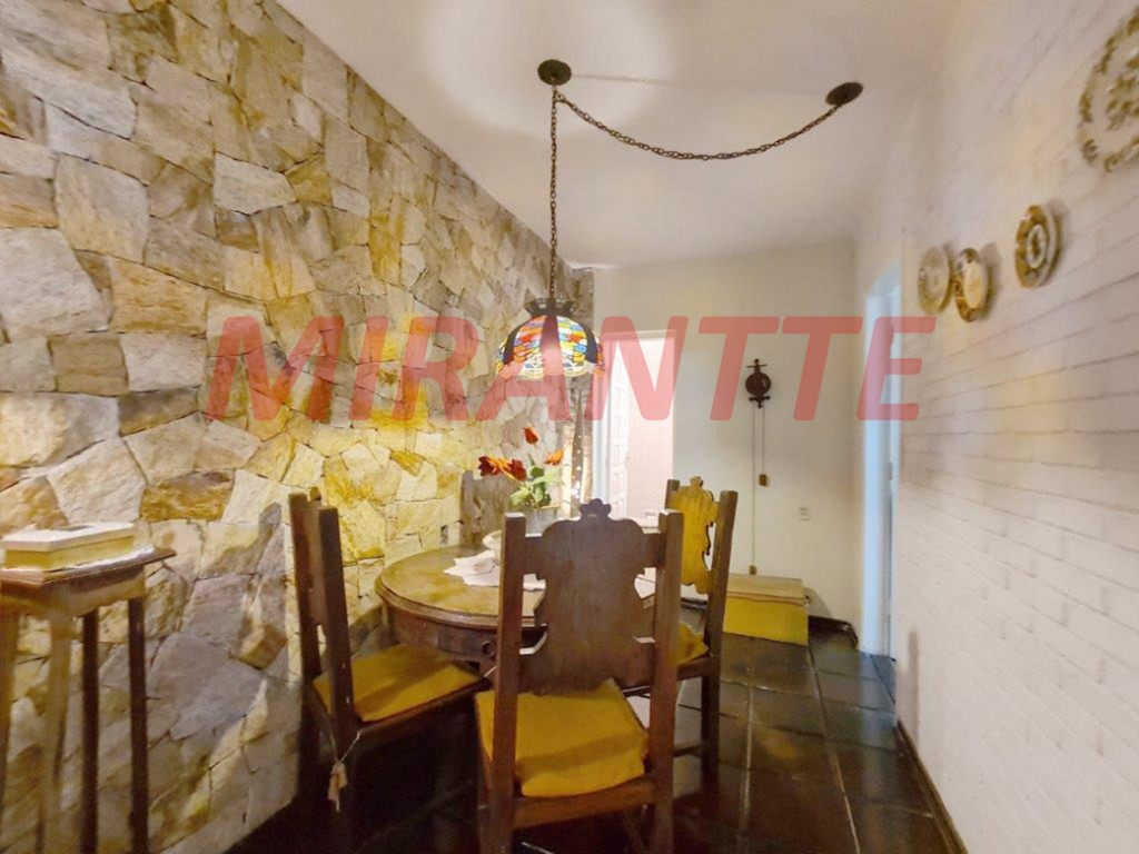 Sobrado de 380m² com 3 quartos em Vila Mascote
