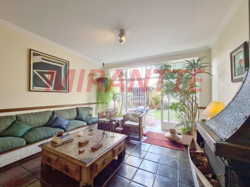 Sobrado de 380m² com 3 quartos em Vila Mascote
