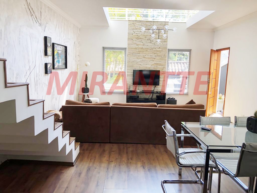 Sobrado de 170m² com 2 quartos em Serra Da Cantareira