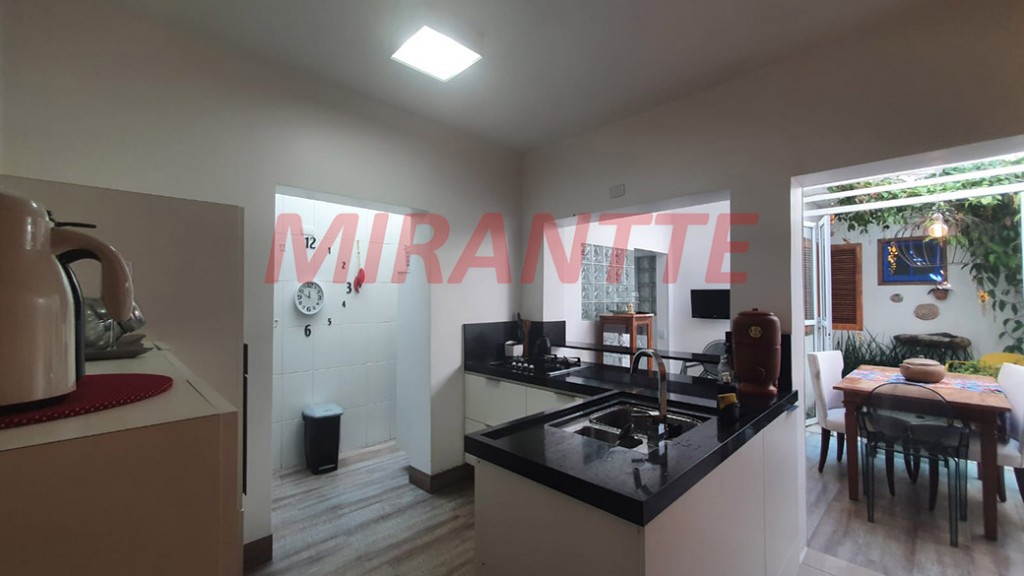 Sobrado de 130m² com 3 quartos em Santana