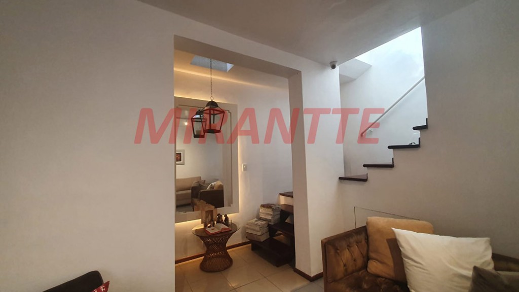Sobrado de 130m² com 3 quartos em Santana