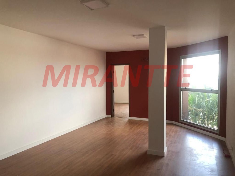 Comercial de 800m² em Vila Guilherme