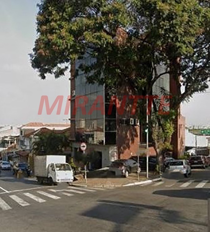Comercial de 800m² em Vila Guilherme