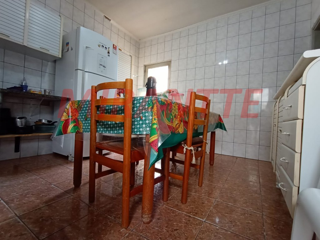 Casa terrea de 380m² com 3 quartos em Vila Amalia