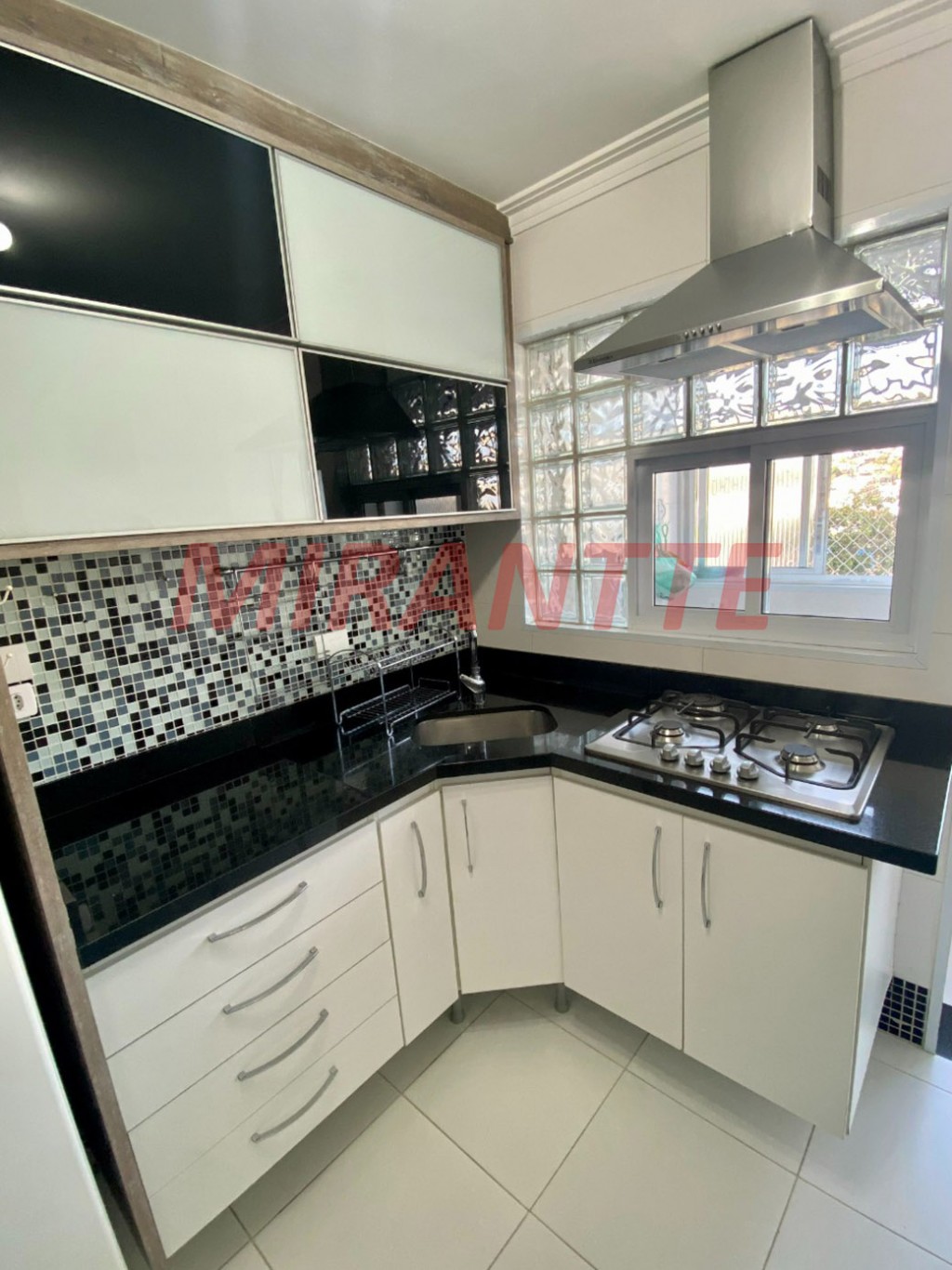 Apartamento de 64m² com 2 quartos em Imirim