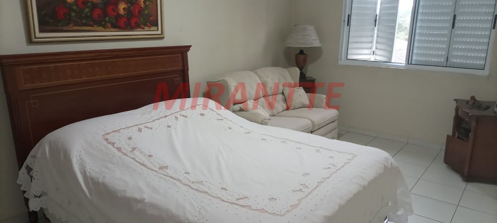 Sobrado de 400m² com 5 quartos em Vila Santos