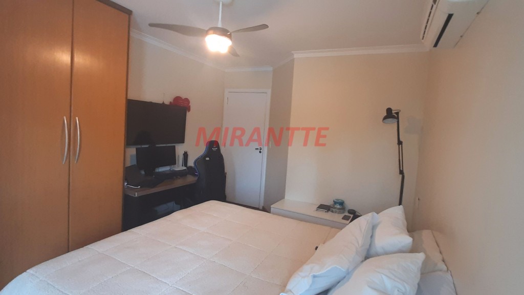 Sobrado de 225m² com 3 quartos em Santana