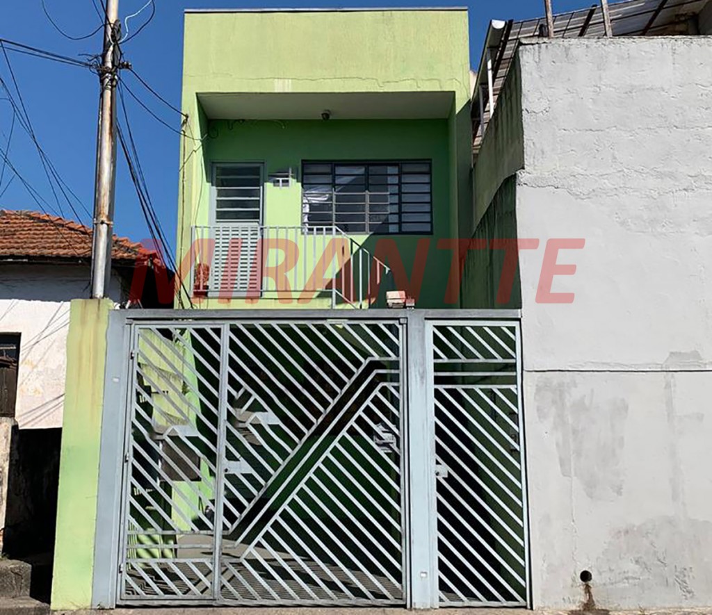 Comercial de 231m² em Limão