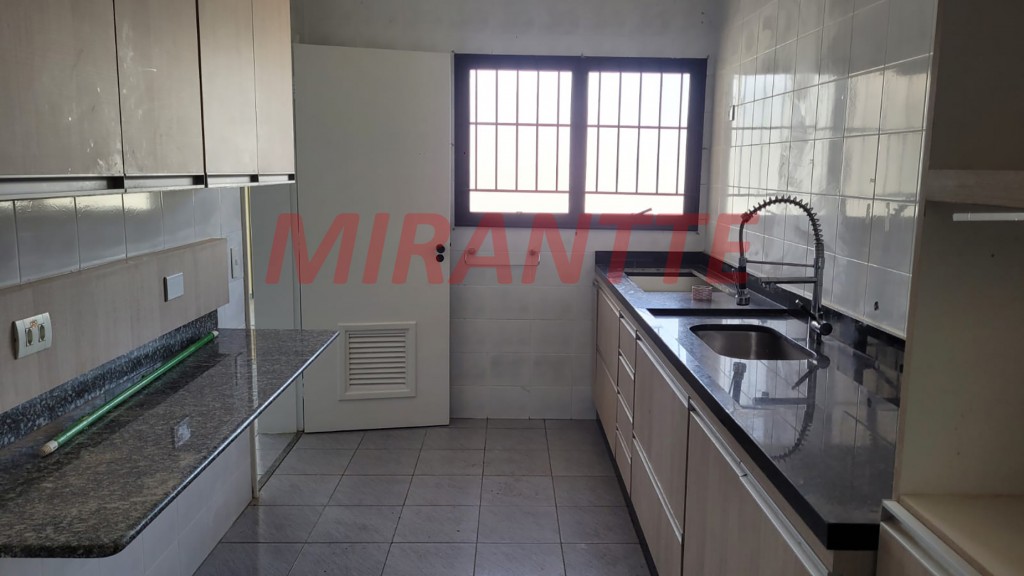 Apartamento de 145m² com 4 quartos em Santana