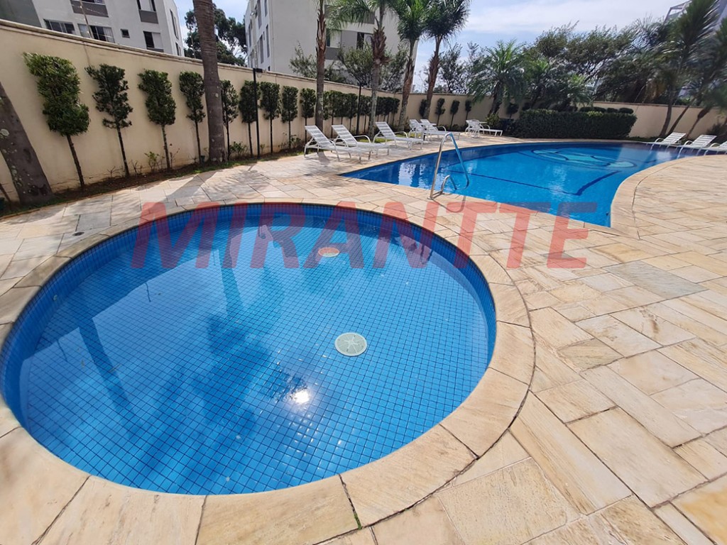 Apartamento de 174m² com 3 quartos em Santana