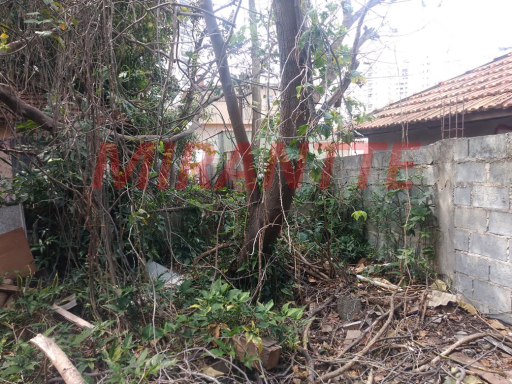 Terreno de 397m² em Chora Menino